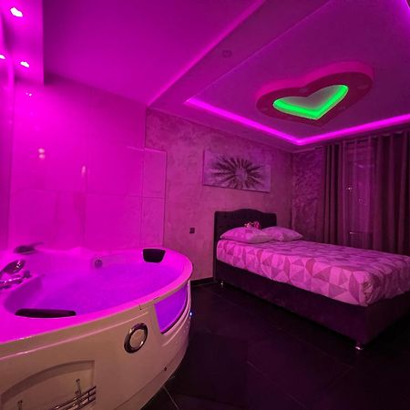 Nid D'Amour Strasbourg Luaran gambar